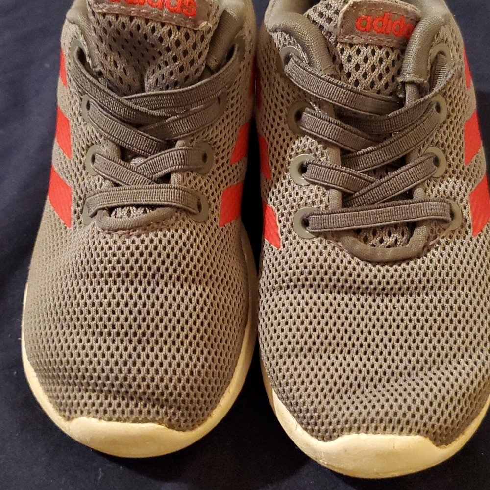 Toddler shoes